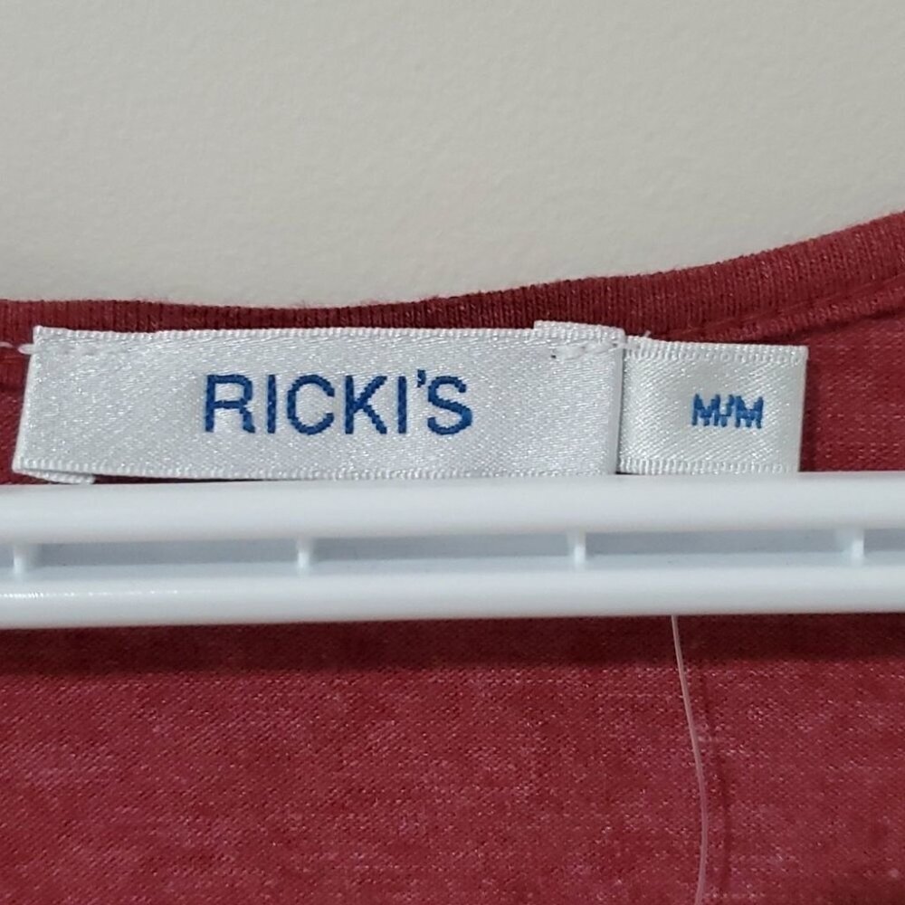 Ricki's medium long sleeve layering top - Picture 3 of 6